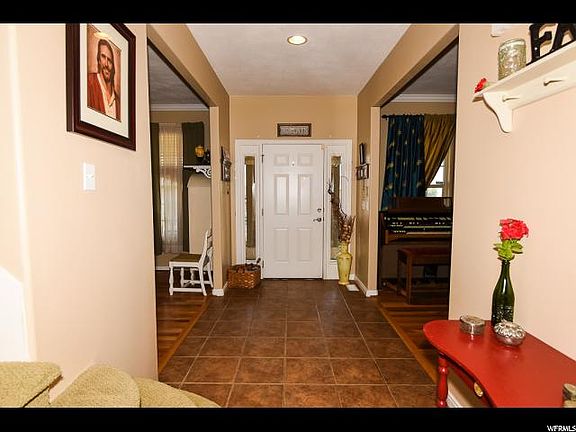 4th image of 6082 N Bayshore Dr