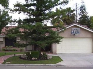 6126 N Lola Ave, Fresno, CA 93722