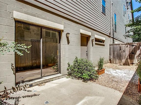 3rd image of 4106 Holland Ave