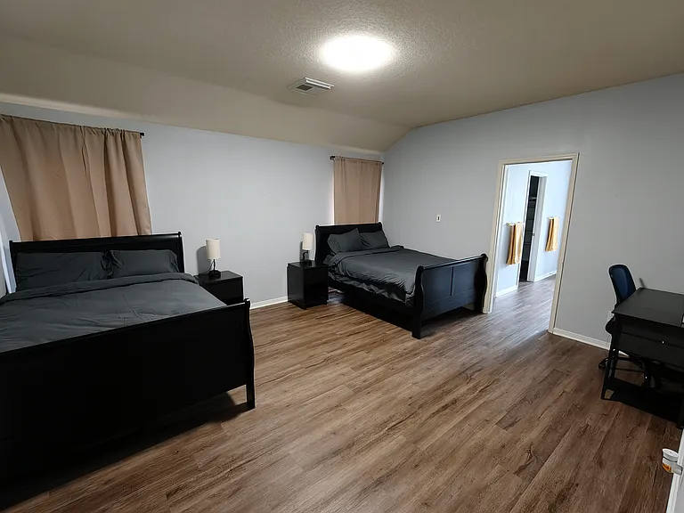 14123 Curry Creek Ln — Photo 16