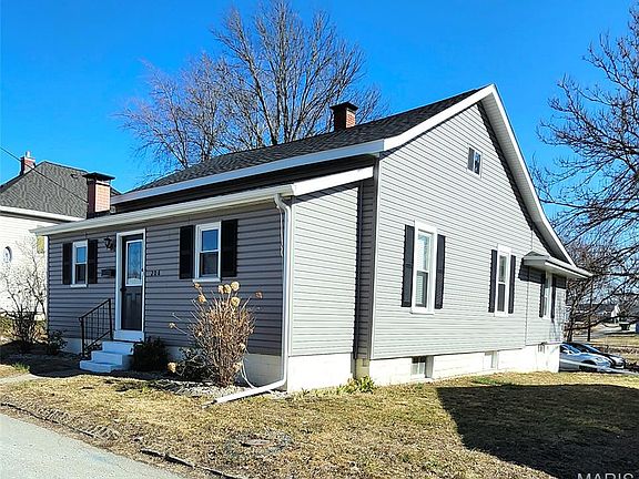 2nd image of 206 Westwood Dr