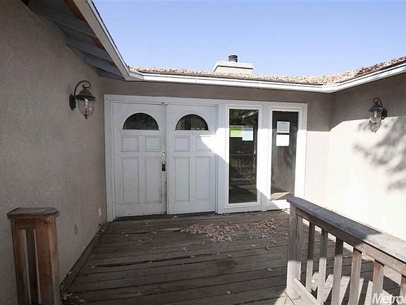 2nd image of 8053 Twin Oaks Ave