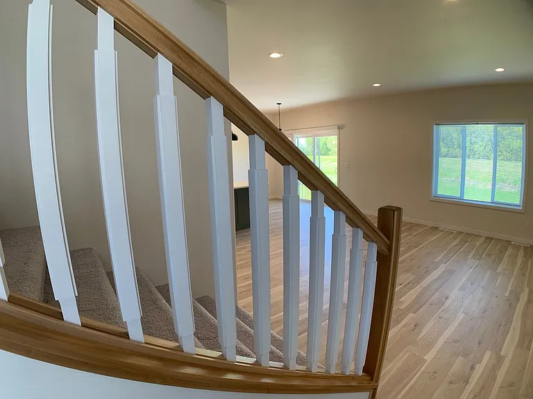 1360 Goldenwood Dr NW — Photo 30