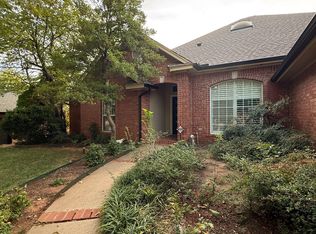 11113 Woodbridge Rd, Oklahoma City, OK 73162