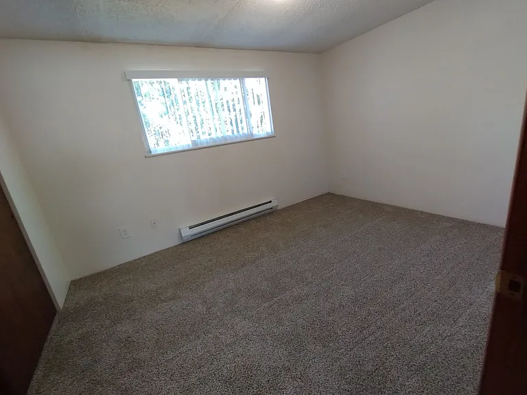 Country Pines Townhomes — Photo 13