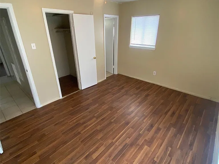 5814 Mackinaw Rd — Photo 4
