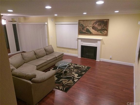 2nd image of 10720 Woodley Ave Unit 6