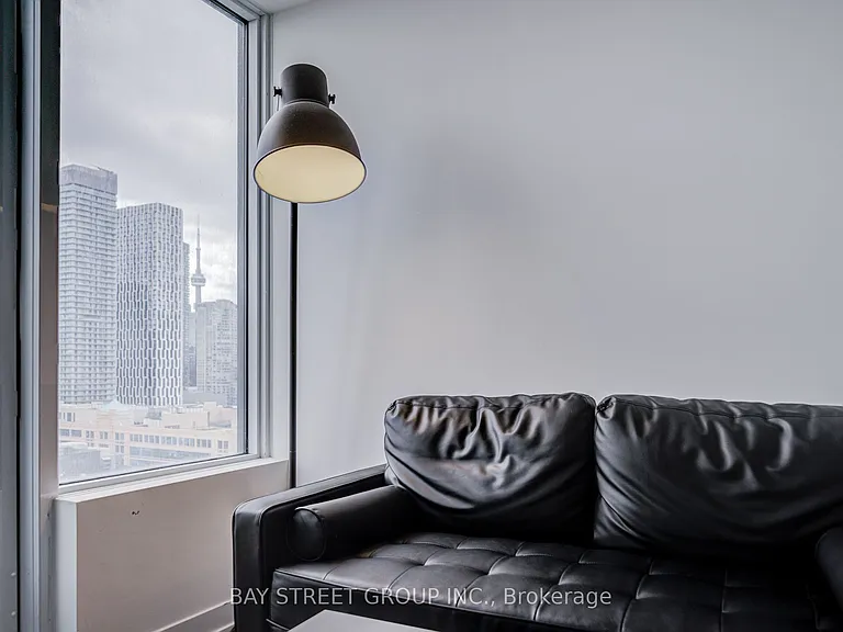 319 Jarvis St #2317 — Photo 30