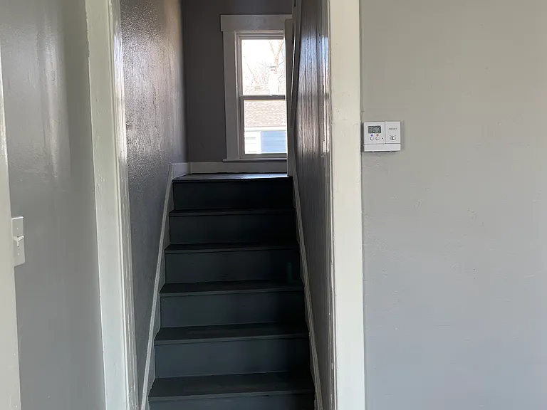 8023 Flora Ave — Photo 9