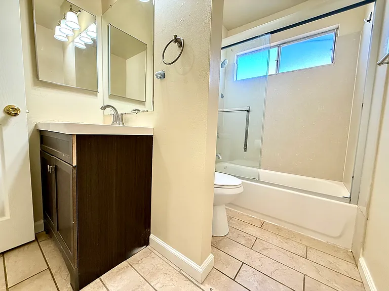 2810 Gavilan Ct — Photo 10