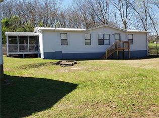 5799 Parks Rd, Cumming, GA 30041