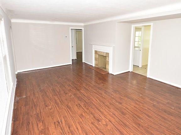 4th image of 4168 Eastway Rd