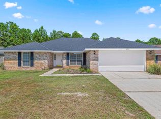 8132 Hartington Dr, Navarre, FL 32566
