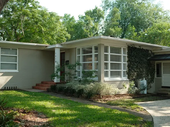 1318 Somerville Rd, Jacksonville, FL 32207