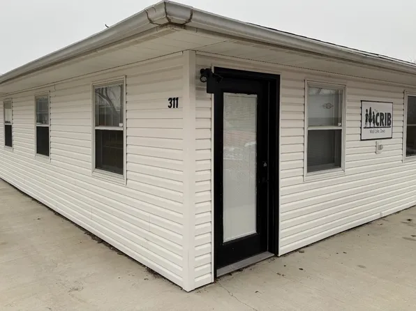 311 W 1st St, Wall Lake, IA 51466