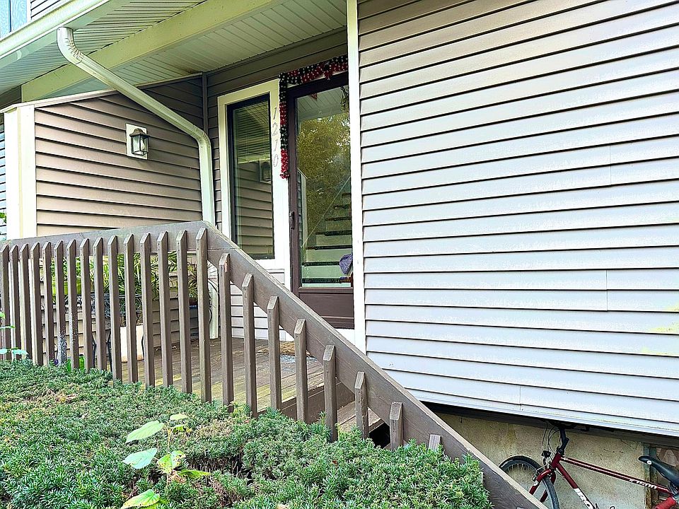 1st image of 1210 Mill Pond Dr