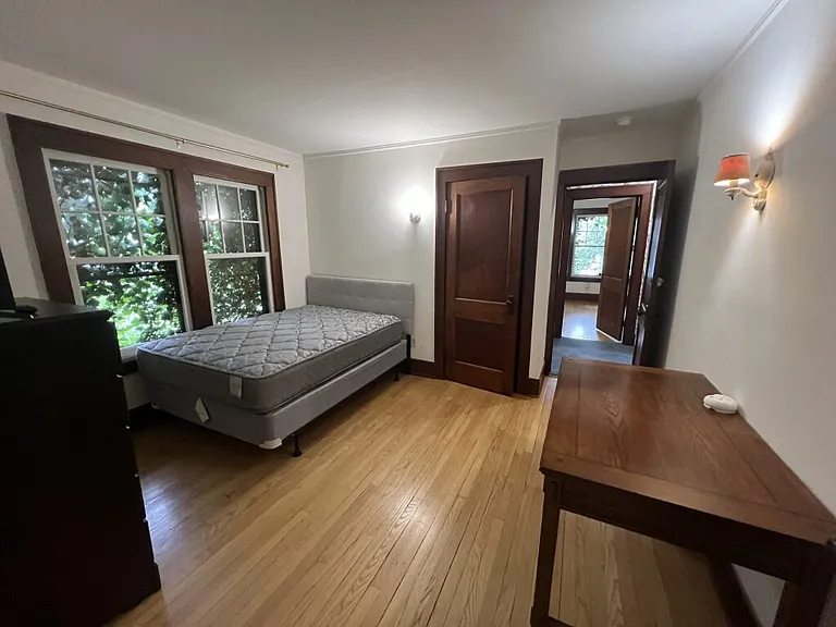 115 Heights Ct — Photo 14