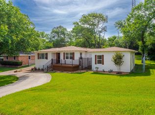 2210 Van Cleave Dr, Dallas, TX 75216