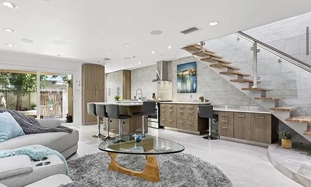 6544 N 7th Ave #8 — Photo 6