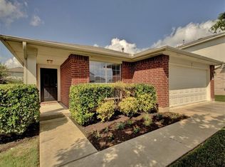 925 Peppermint Trl, Pflugerville, TX 78660