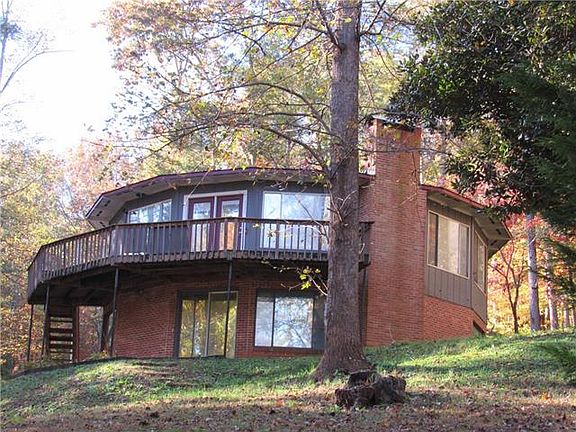 2nd image of 1131 Brockmore Dr