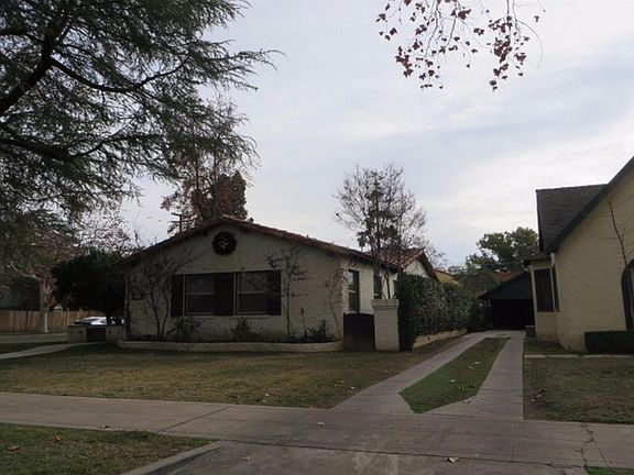 4th image of 452 E Harvard Ave