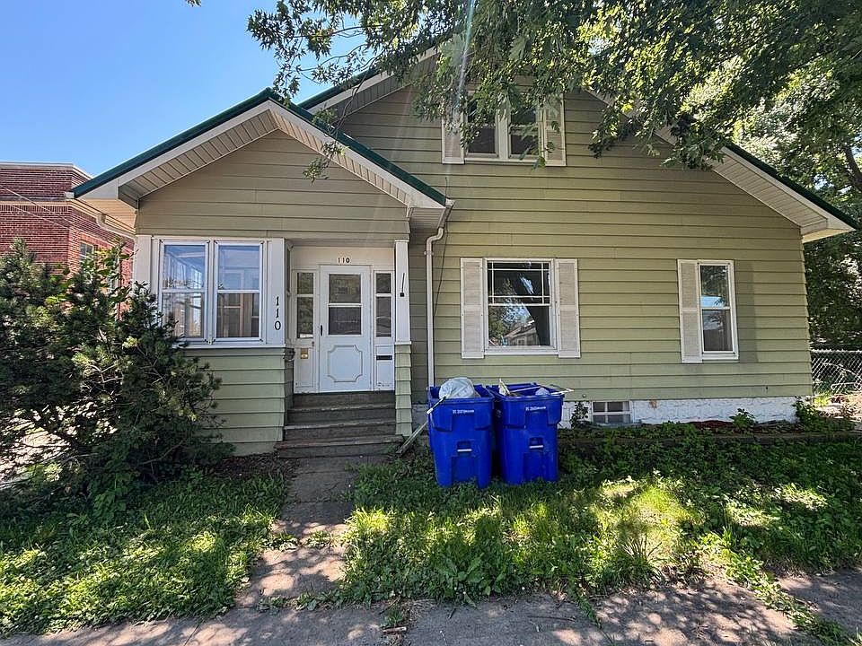 1st image of 110 1st St NW