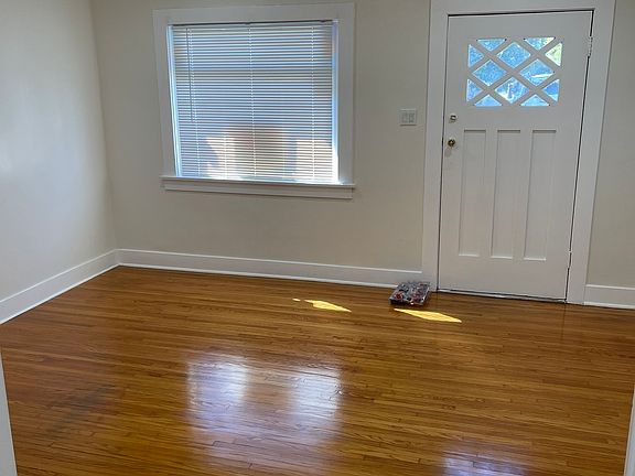 2nd image of 1746 Martina Ave #1746