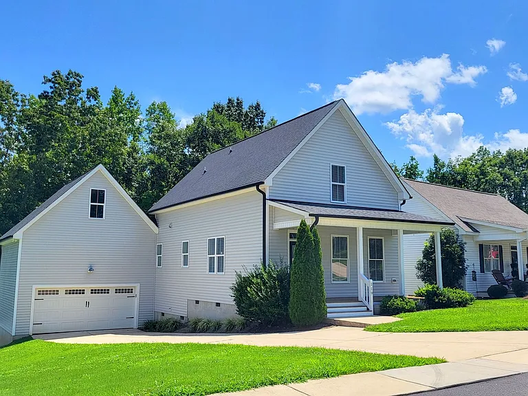 119 Ashley Woods Ct — Photo 17