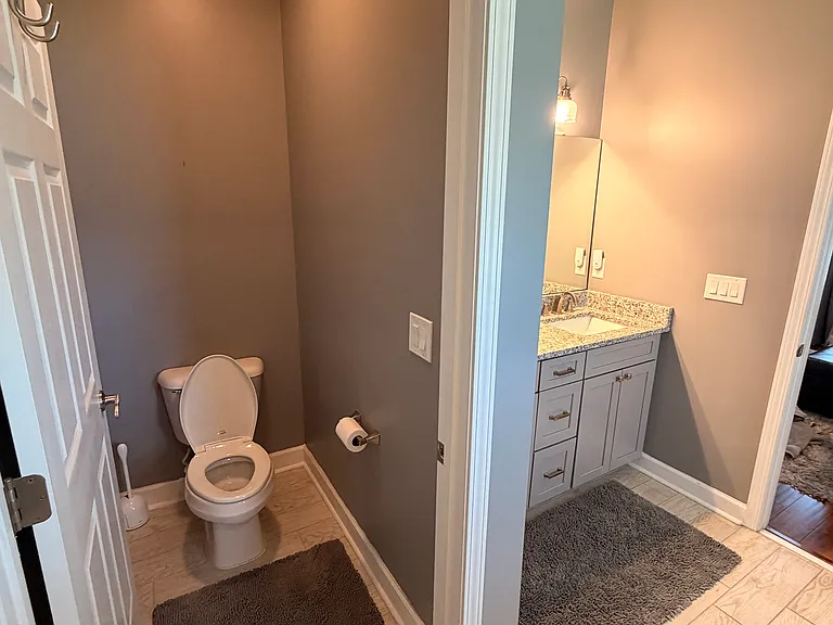 6408 Lavenhorn Ct — Photo 15