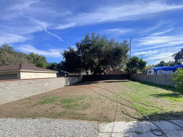 2717 N Crescent Ave — Photo 12