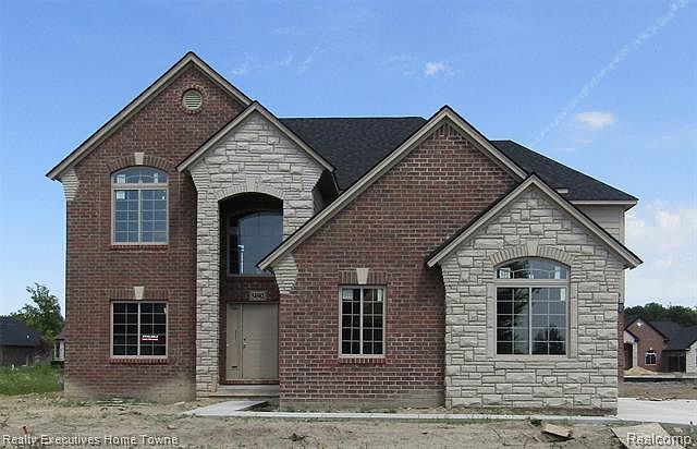 1st image of 54061 Deadwood Ln