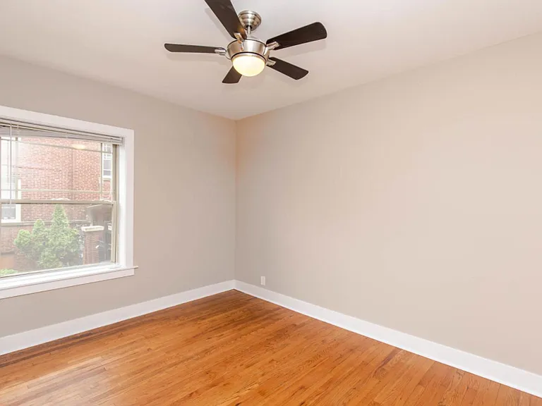 1335-37 W Touhy Ave #3N — Photo 7