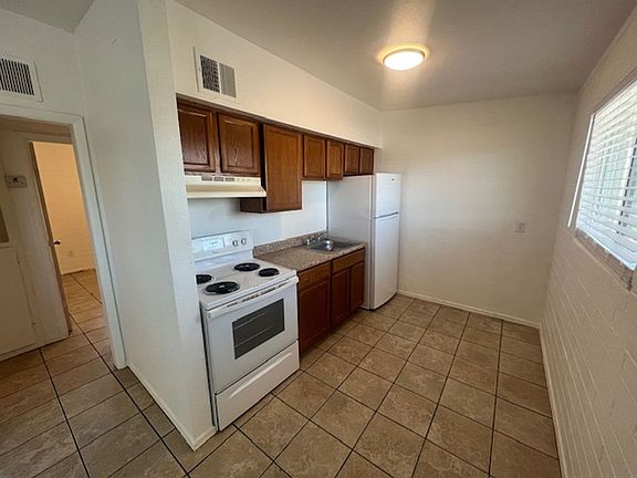 4th image of 5632 S Montezuma St #9