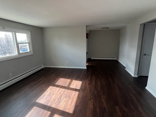 94 Berkshire Ave APT 4, Buffalo, NY 14215