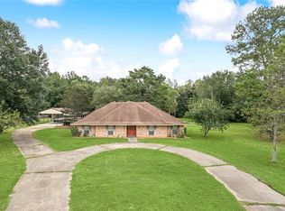 48408 Woodhaven Rd, Tickfaw, LA 70466