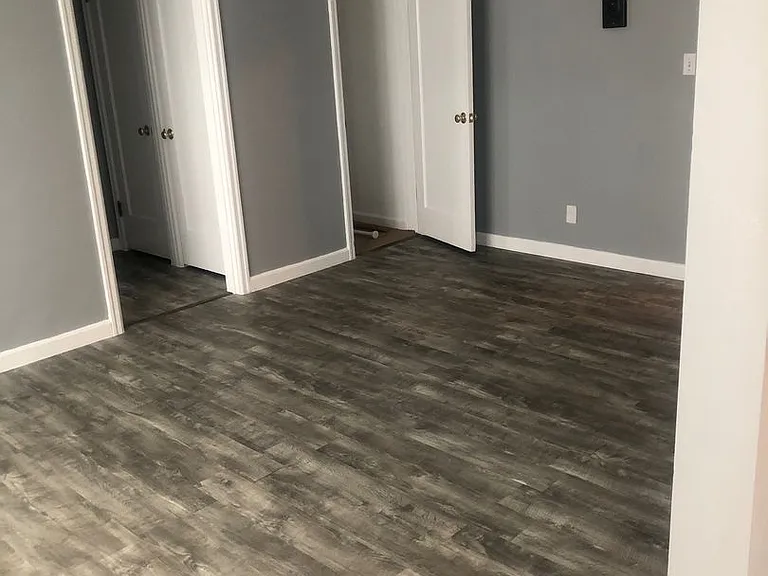 Taylor Place — Photo 2