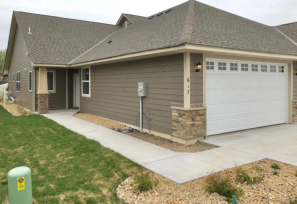 1st image of 617 Liberty Way