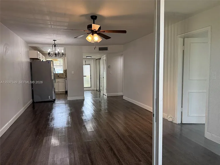 8325 Sunrise Lakes Blvd #103 — Photo 30