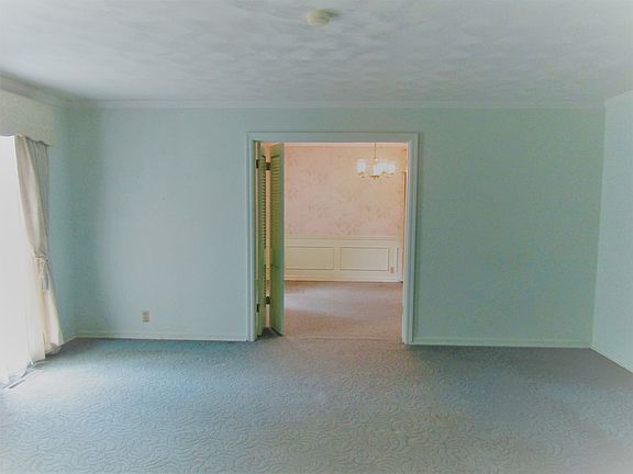 5th image of 501 N 18th St