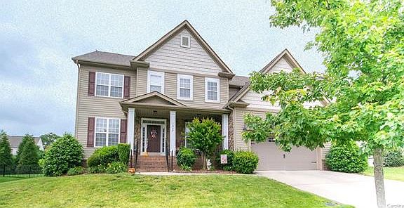 2nd image of 1037 Victoria Blake Ln