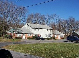 905 Colonial Vlg, Martinsburg, WV 25401