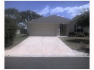 100 Kaki Cv, Hutto, TX 78634