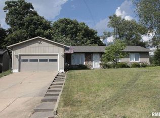109 Dogwood Ct, East Peoria, IL 61611