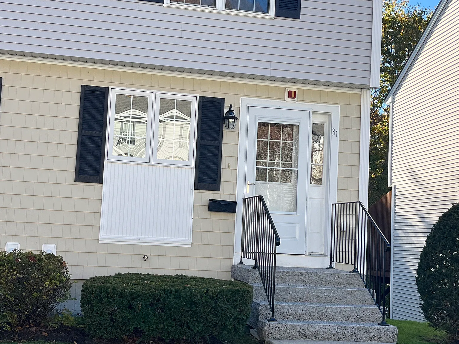 2 bed, 1.5 bath, 1500 sqft, $2,500 — Photo 1
