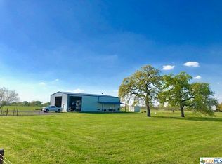 726 Muehl Rd, Seguin, TX 78155