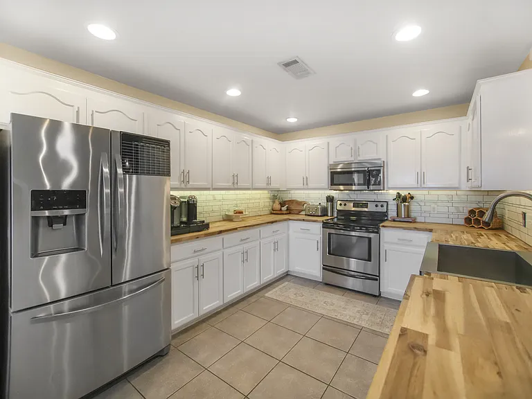6089 Fagan Cir — Photo 8