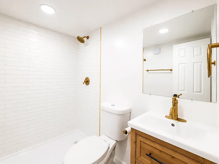 5729 Denwood Ave — Photo 21