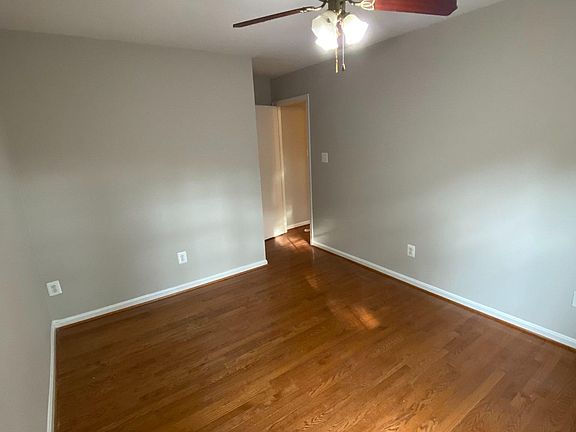 3rd image of 5507 Cabat Lake Ct