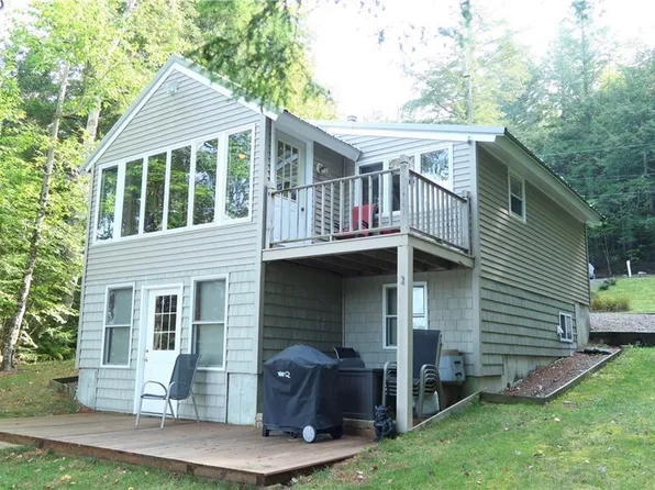 102 Fellows Cove Road, Fayette, ME 04349